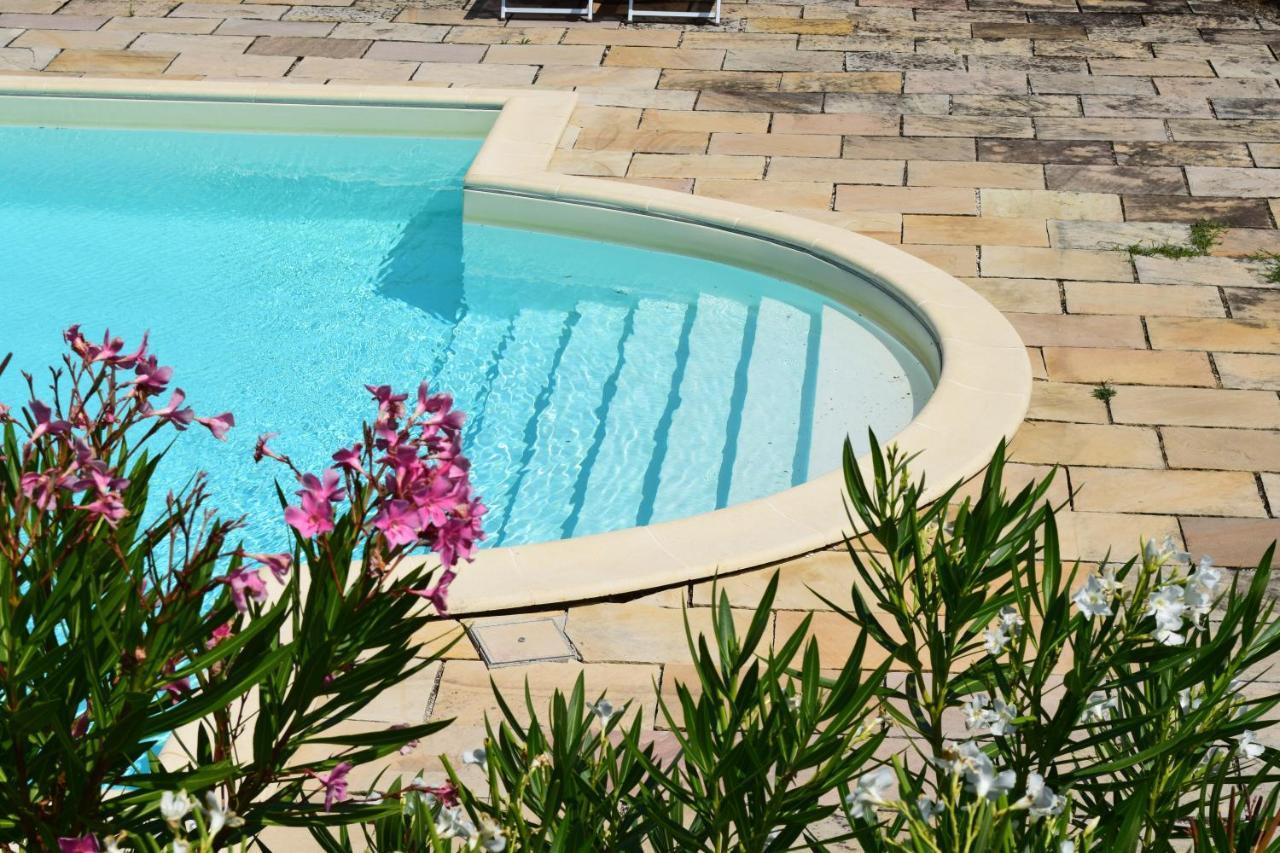 Borghetto Country Apartments Saludecio エクステリア 写真