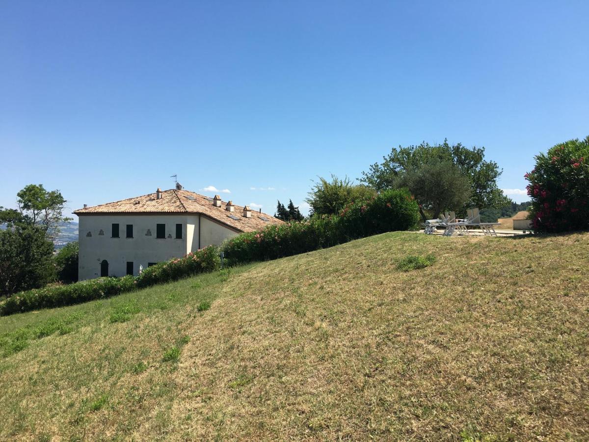 Borghetto Country Apartments Saludecio エクステリア 写真
